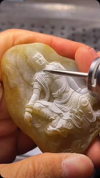 玉雕 / Jade sculpté